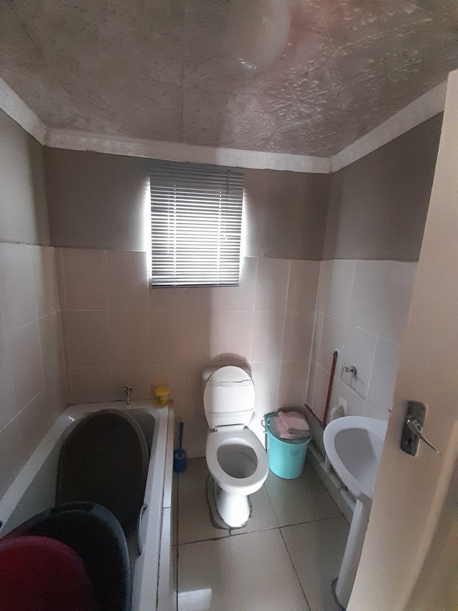 2 Bedroom Property for Sale in Mdantsane Nu 15 Eastern Cape